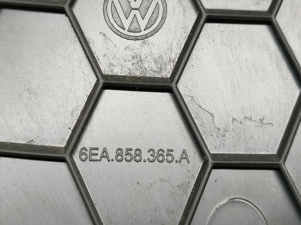 Acabamento Inferior Painel Volkswagen Nivus Highline 2021 7