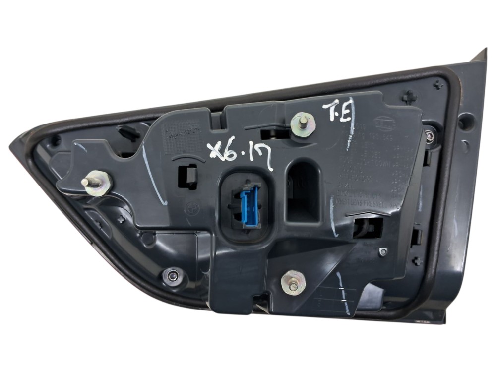 Lanterna Em Led Esquerda Tampa Tras Bmw X6 Xdrive35i 2017 Esquerdo/motorista Vermelho 2