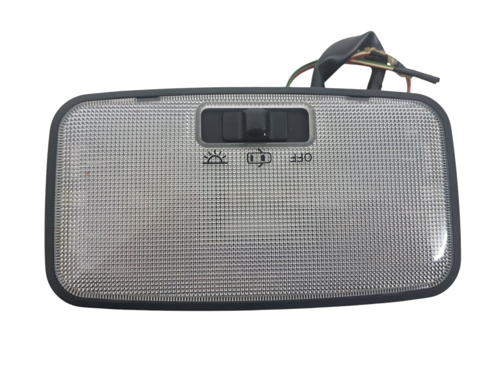 Luz Teto Cortesia Toyota Yaris Sedan 2018 1