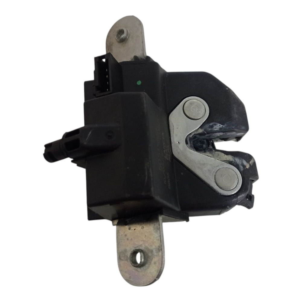 Fechadura Tampa Traseira Fiat Cronos Drive 1.3 2019 3