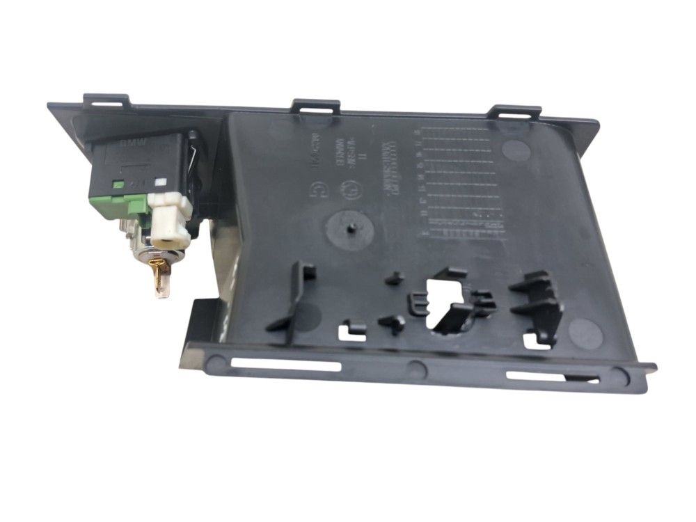 Moldura Acendedor Entrada Usb Bmw X1 Sdrive18i 2012 Preto 4
