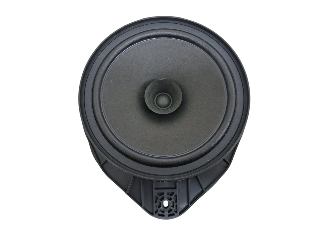 Alto Falante Porta Traseira Esquerda Chevrolet Tracker 2024 Preto 1