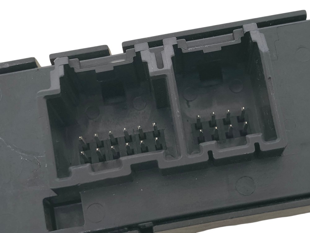 Modulo Sensor Estacionamento Chevrolet Tracker 1.8 2015 5