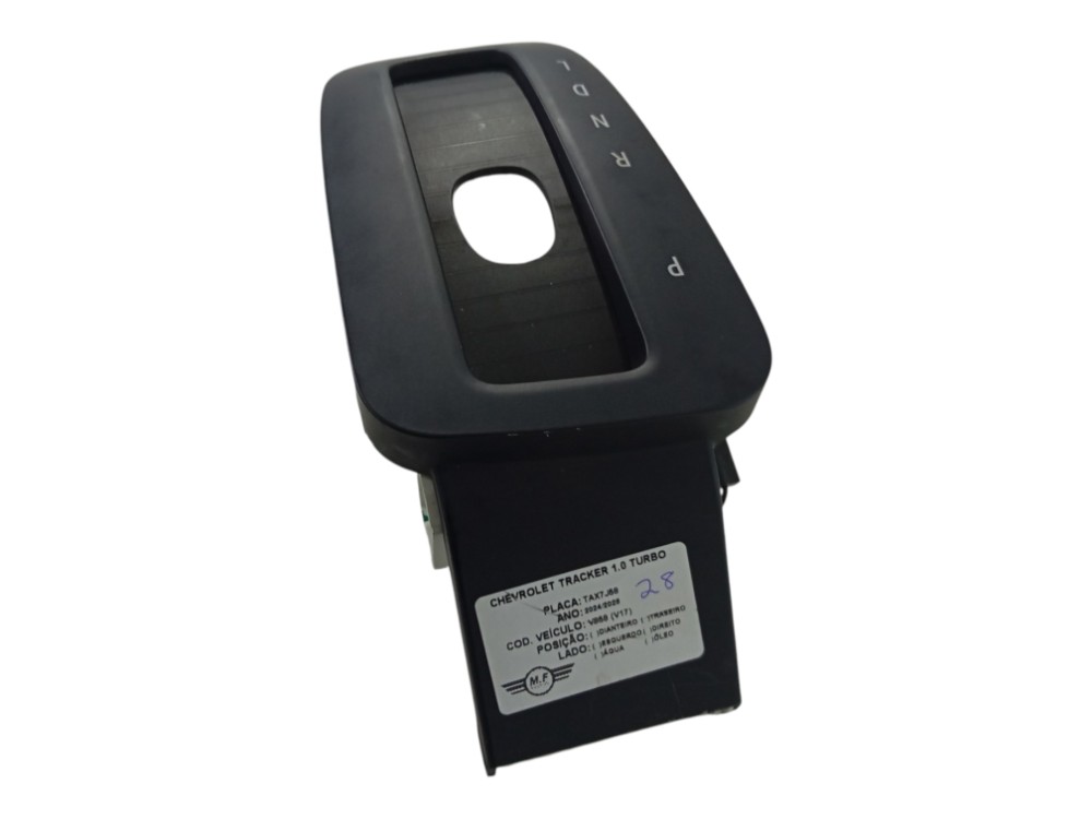 MOLDURA TRAMBULADOR CHEVROLET TRACKER LT 1.0 AUT 2025 3