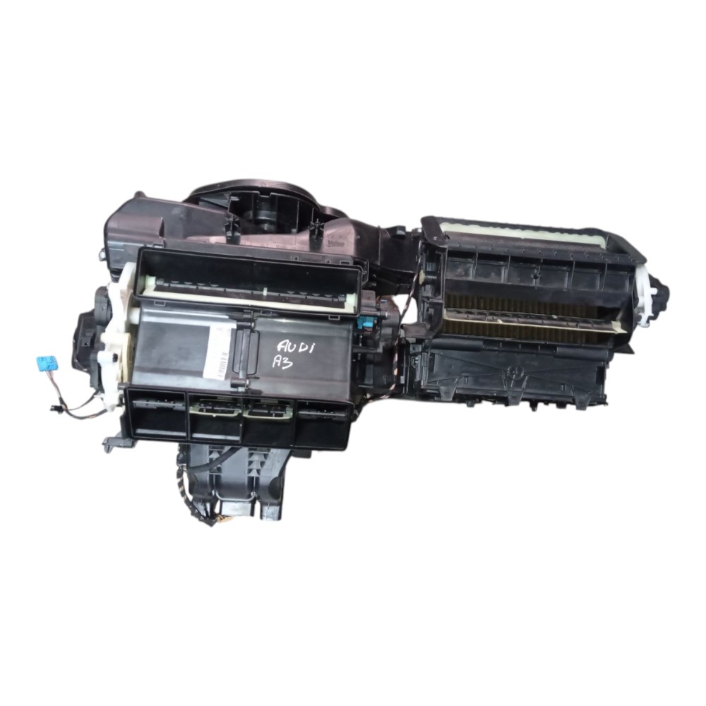 Caixa Ar Condicionado Evaporadora Audi A3 2019 4