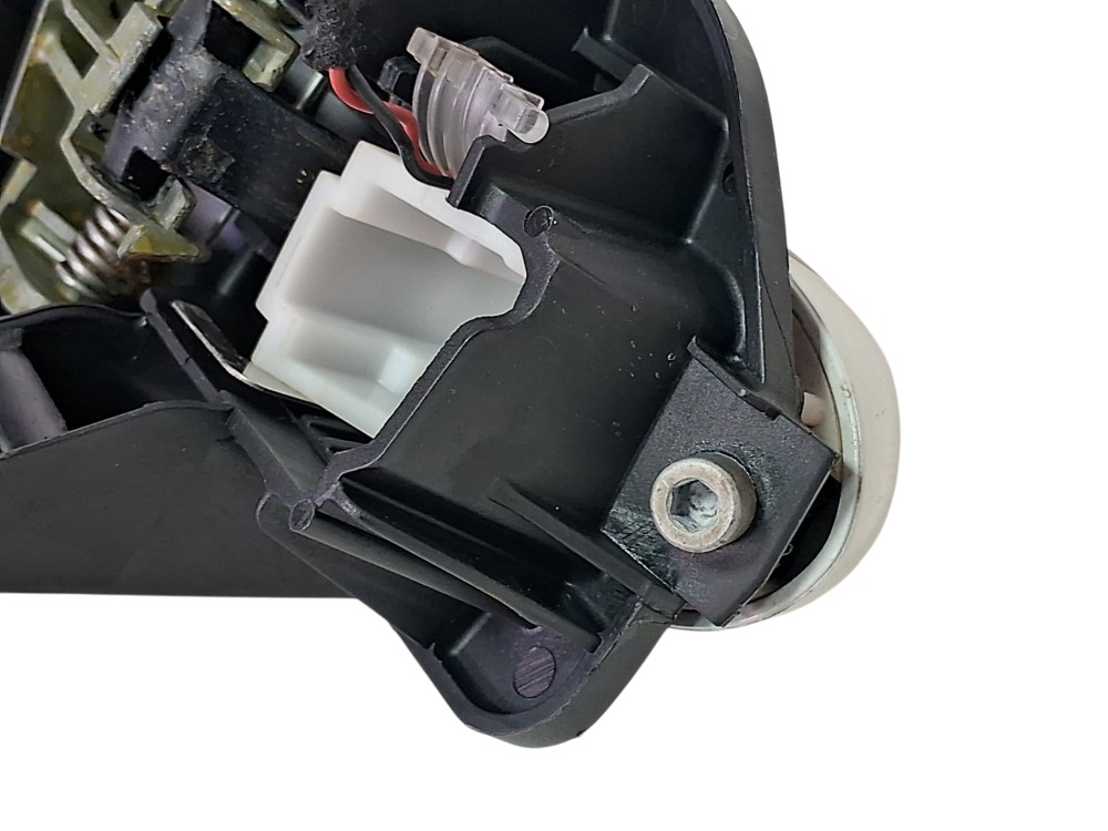 Maçaneta Externa Porta Traseira Esquerda Bmw X6 2014 Branca Traseira 5