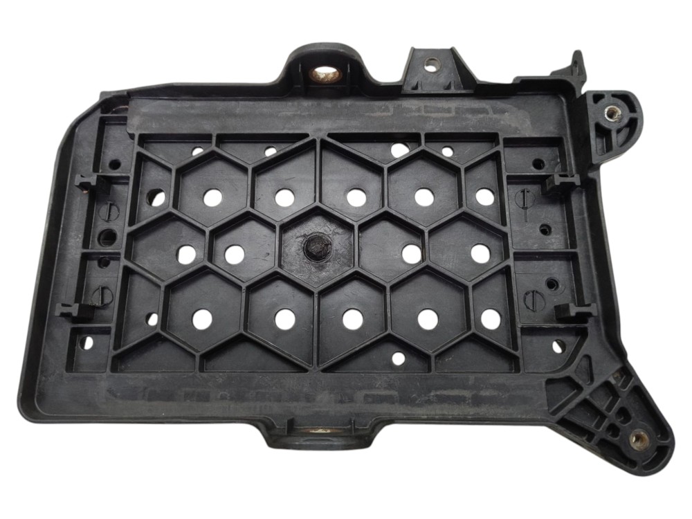 Base Suporte Caixa Bateria Chery Tiggo 7 1.5 16v 2020 1