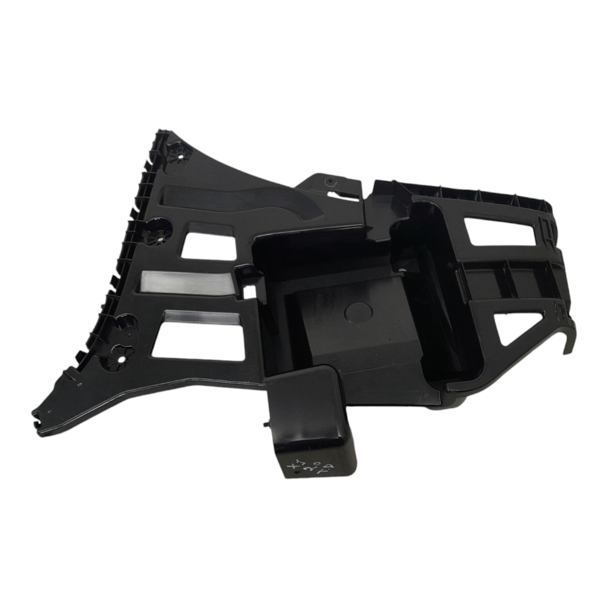 Guia Parachoque Traseiro Direito Bmw X1 Sdrive20i 2.0 2020