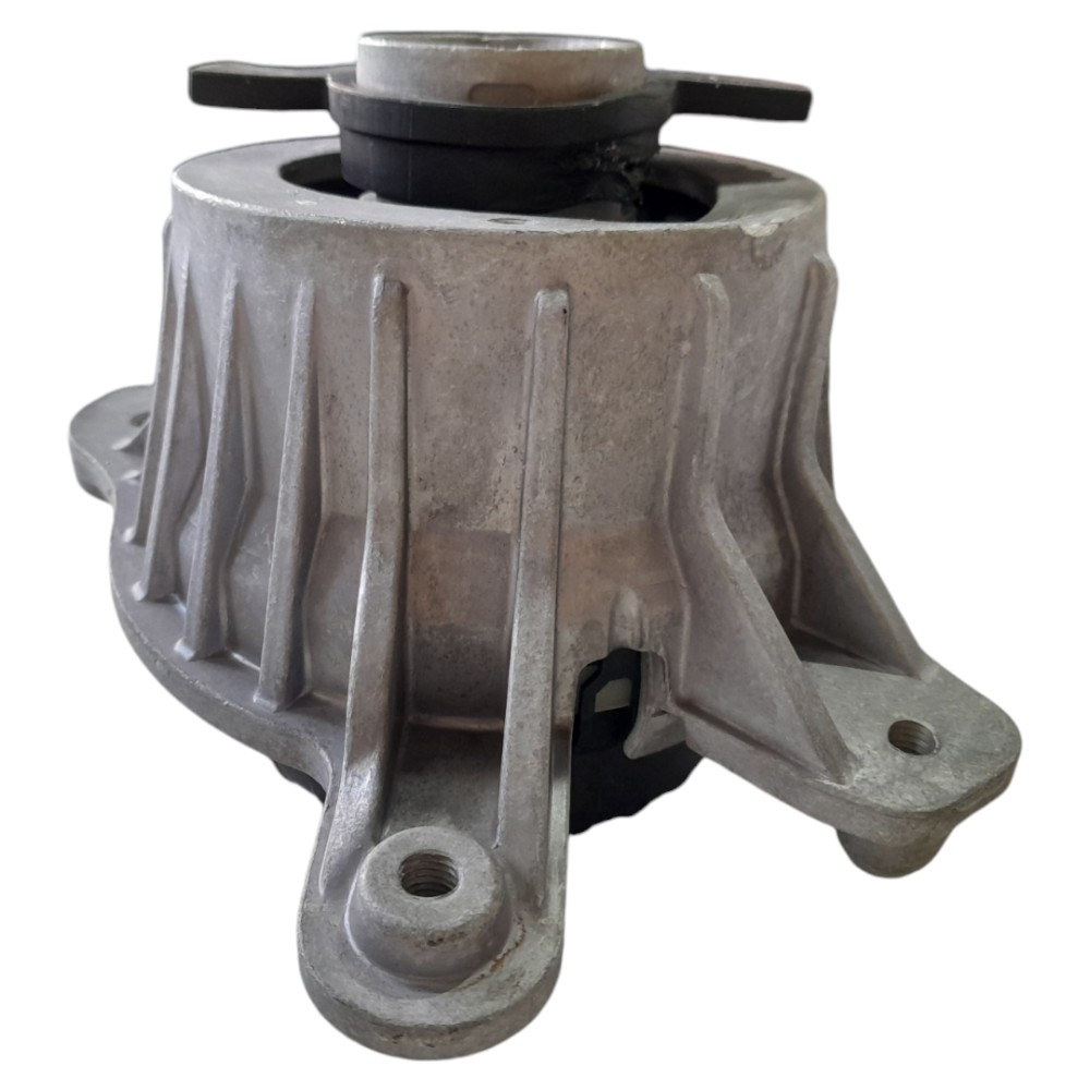 Coxim Direito Motor Mercedes C200 2.0 16v Turbo Gas Aut 2016