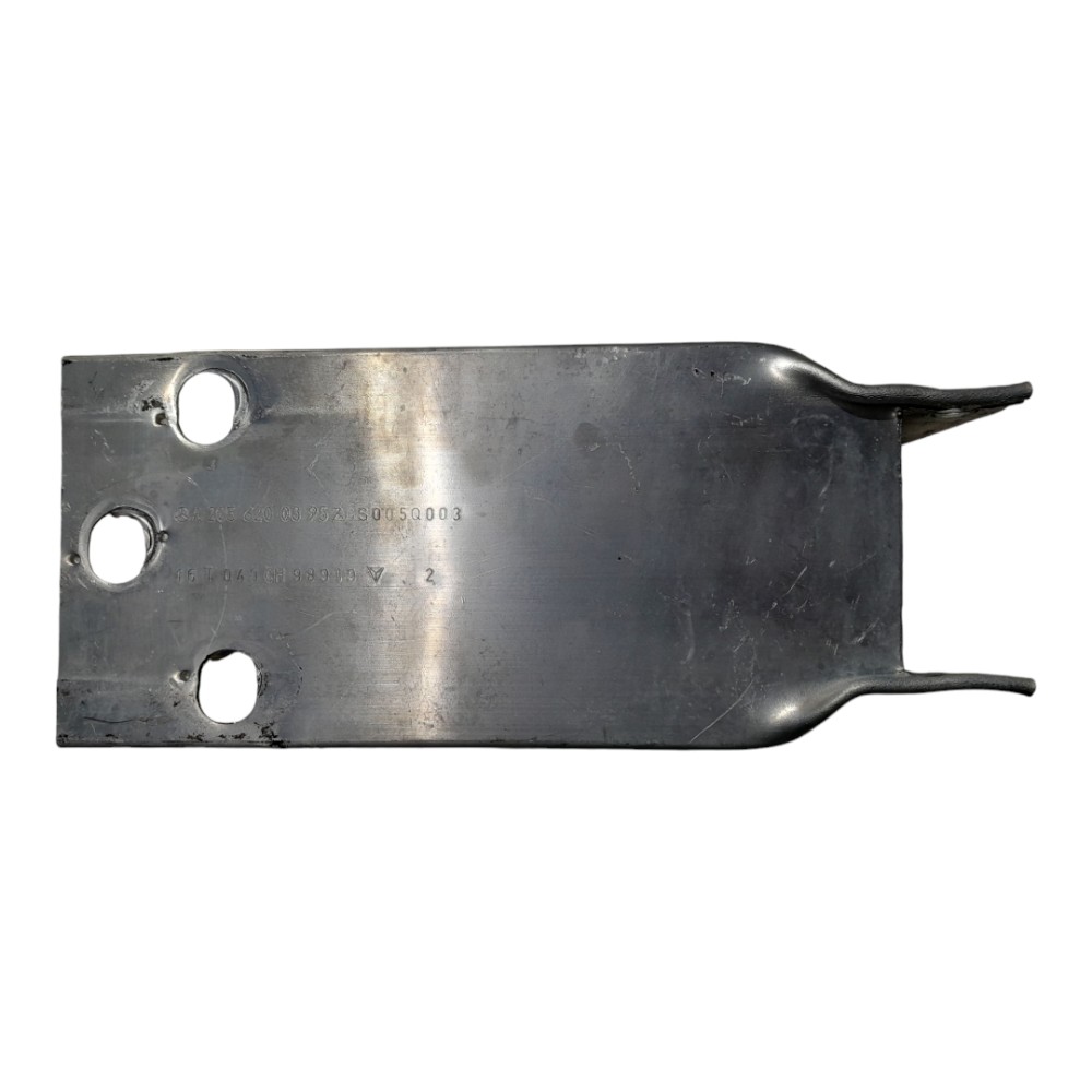 Suporte Esquerdo Alma Dianteira Mercedes C200 2.0 16v 2016