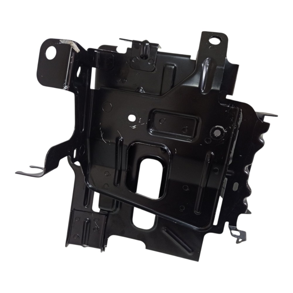 Caixa Suporte Bateria Chevrolet Tracker Lt 2025 3