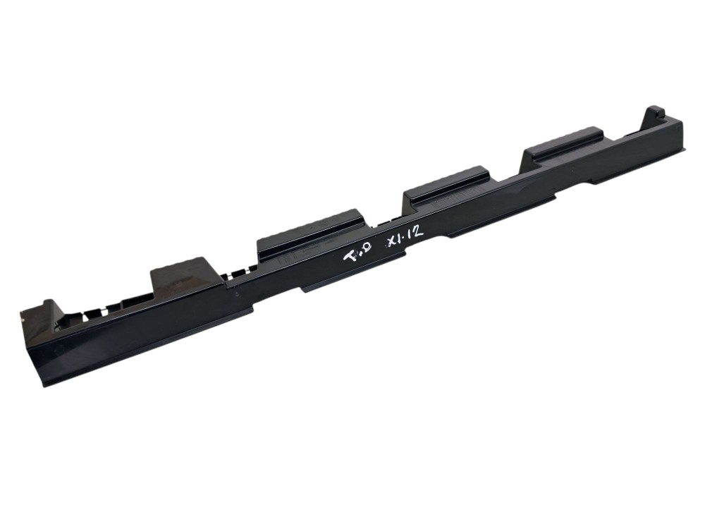 Guia Suporte Traseiro Direito Spoiler Lateral Bmw X1 2012 5