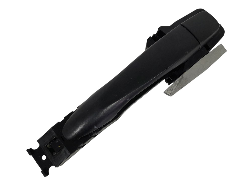 Macaneta Externa Porta Dianteira Direita Nissan Kicks 2024 – Preto – Dianteira 1