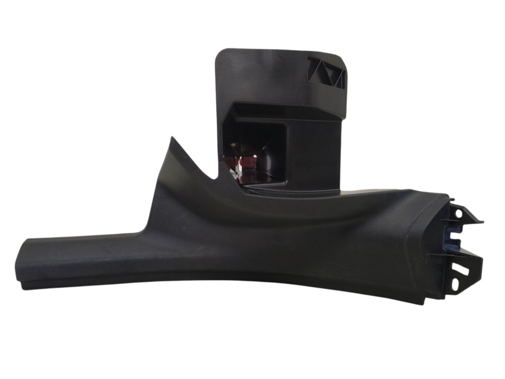 Acabamento Soleira Traseira Esq Chevrolet Cruze Sedan 2020 Preto 2