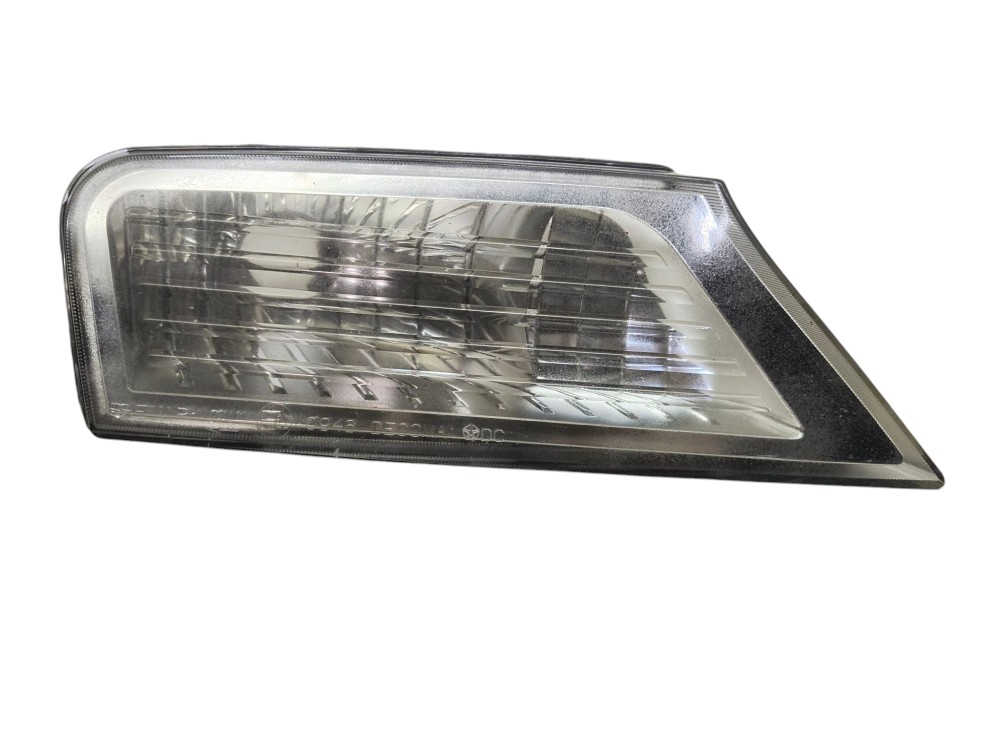 Luz Seta Parachoque Dianteiro Dir Jeep Cherokee Sport 2012 – Preto 1