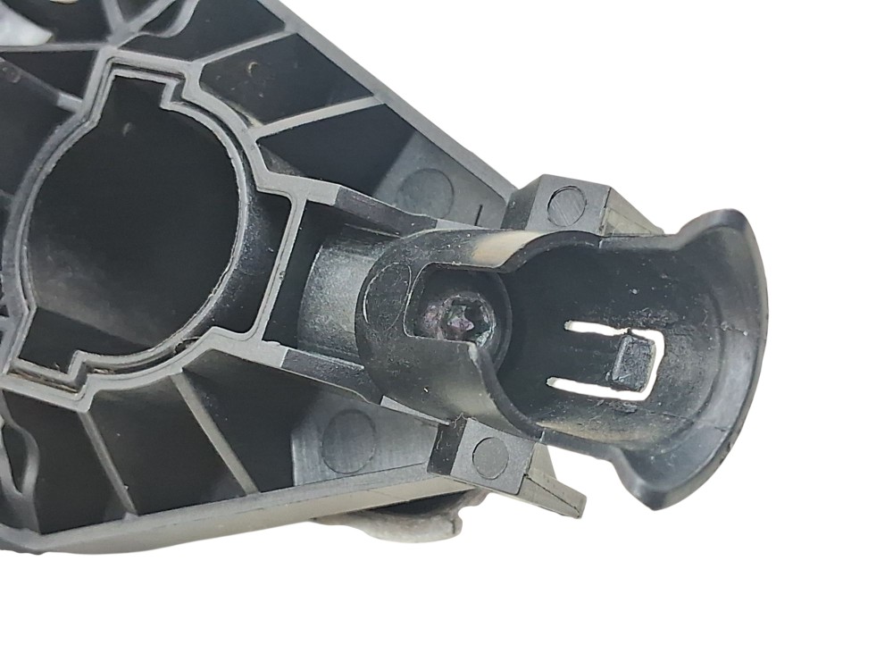 Maçaneta Externa Porta Traseira Direita Volvo Xc60 2014 – Prata – Traseira 5