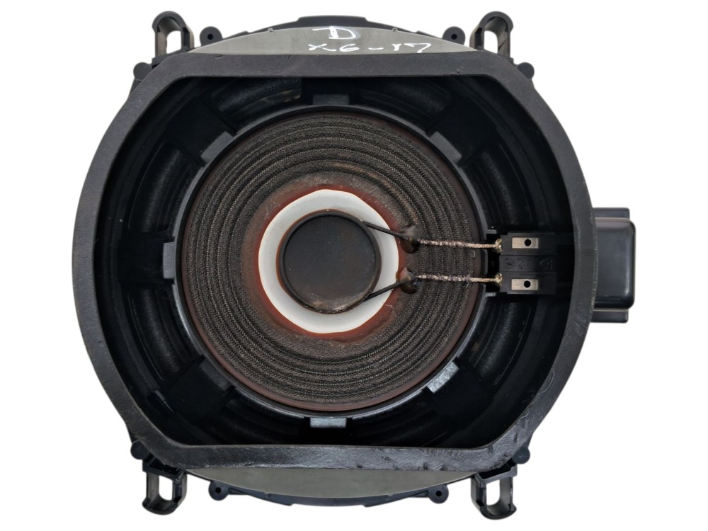 Subwoofer Alto Falante Direito Bmw X6 Xdrive35i 2017 Preto