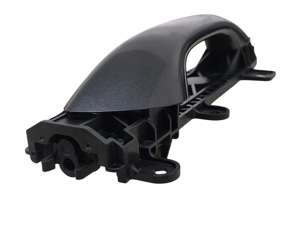 Maçaneta Ext Porta Tras Dir Chevrolet Tracker Midnight 2024 Preto Traseira 5
