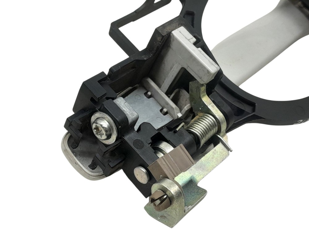Maçaneta Porta Dianteira Direita Mitsubishi Outlander 2011 Branco Dianteira 4