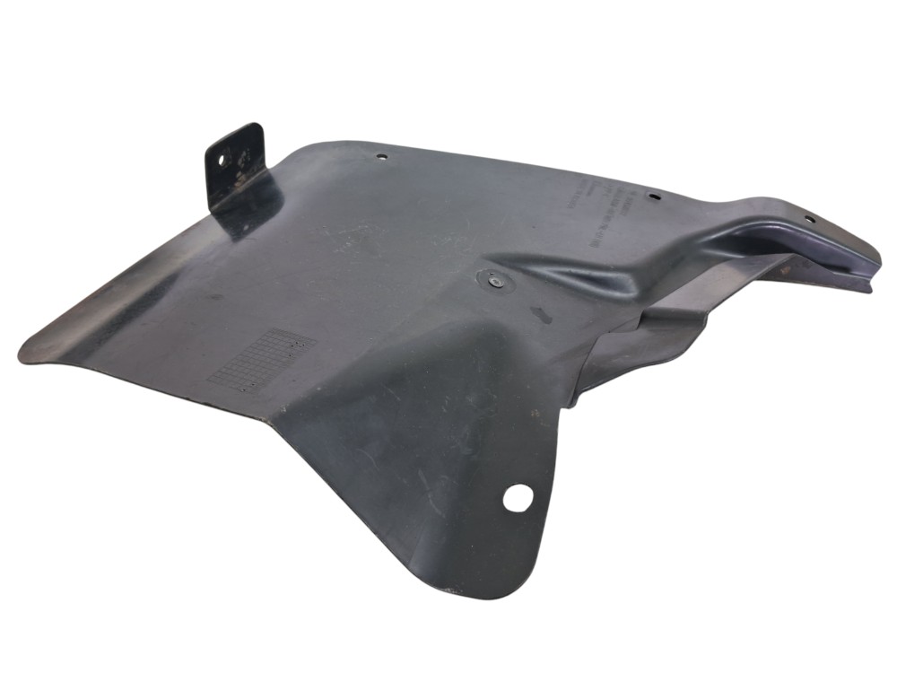 Acabamento Parabarro Tras Esq Chevrolet Sonic Sedan 2012 2