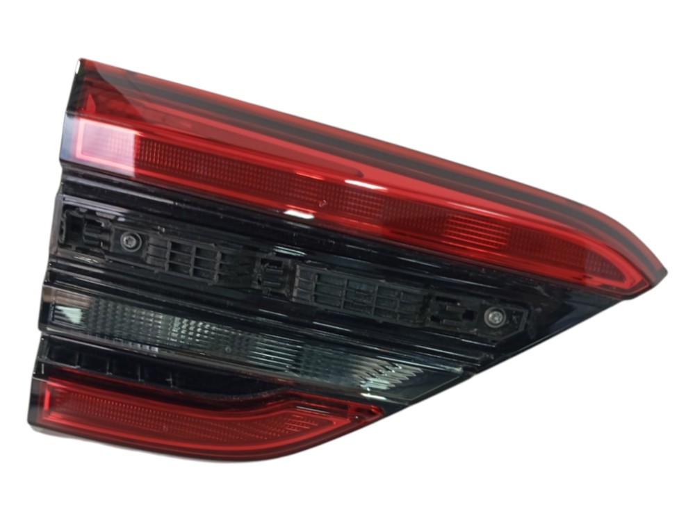 Lanterna Tampa Traseira Esquerdo Chery Tiggo 5x Aut 2020 Esquerdo/motorista 4