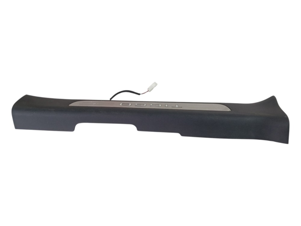 Soleira Com Iluminação Esquerdo Chery Tiggo 8 Pro 1.6 2025 5