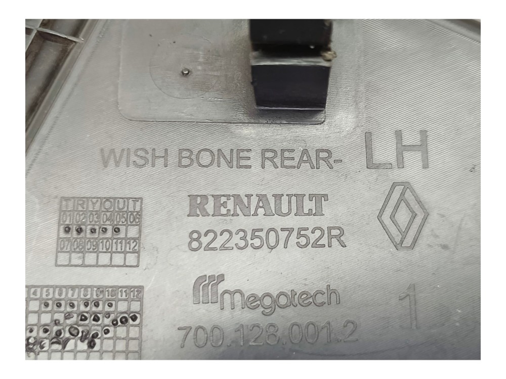 Acabamento Externo Porta Traseira Esquerda Renault Kwid 2020 5