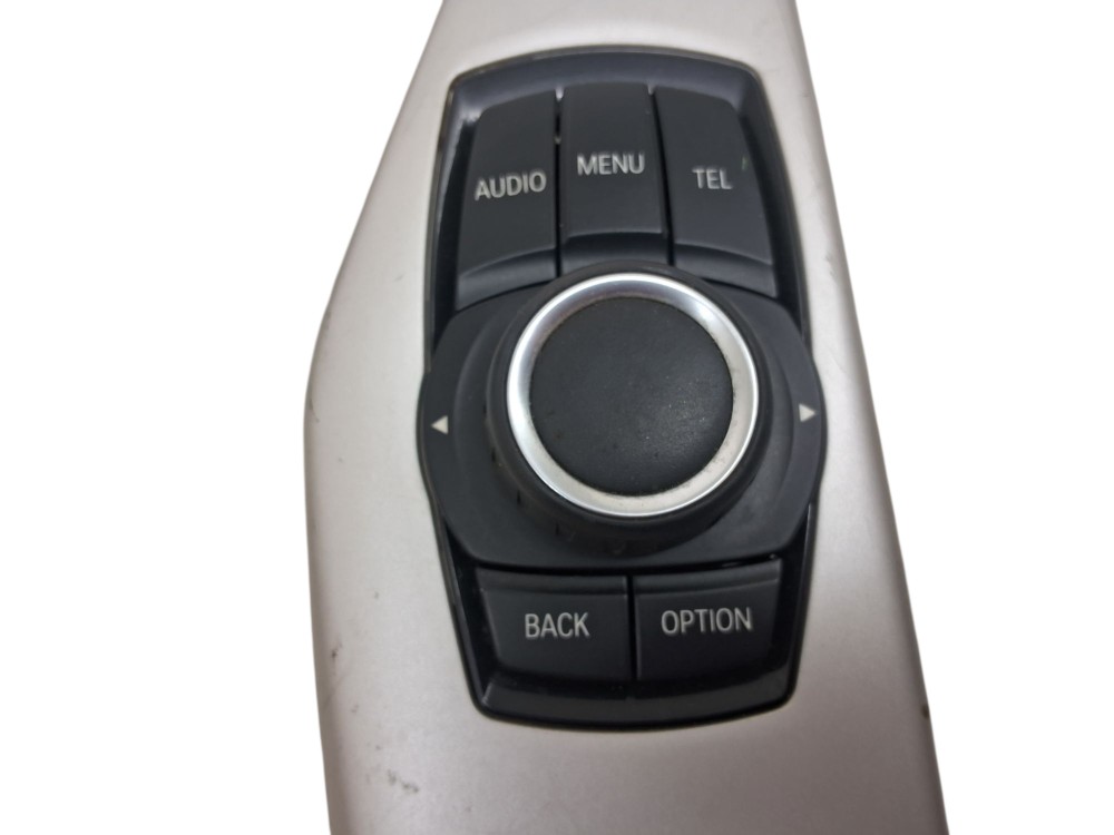 Botao Idrive Multimidia Bmw 116i 2014 Preto E Cinza 3