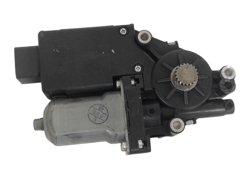 Motor Teto Solar Mitsubishi Outlander 2011 1