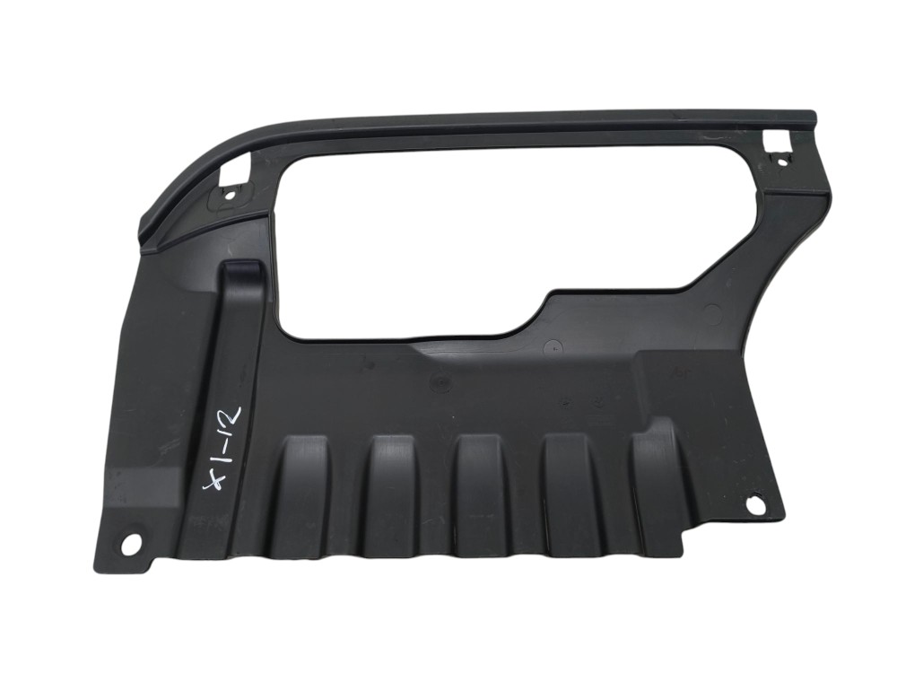 Acabamento Inferior Parachoque Tras Bmw X1 Sdrive18i 2012 2