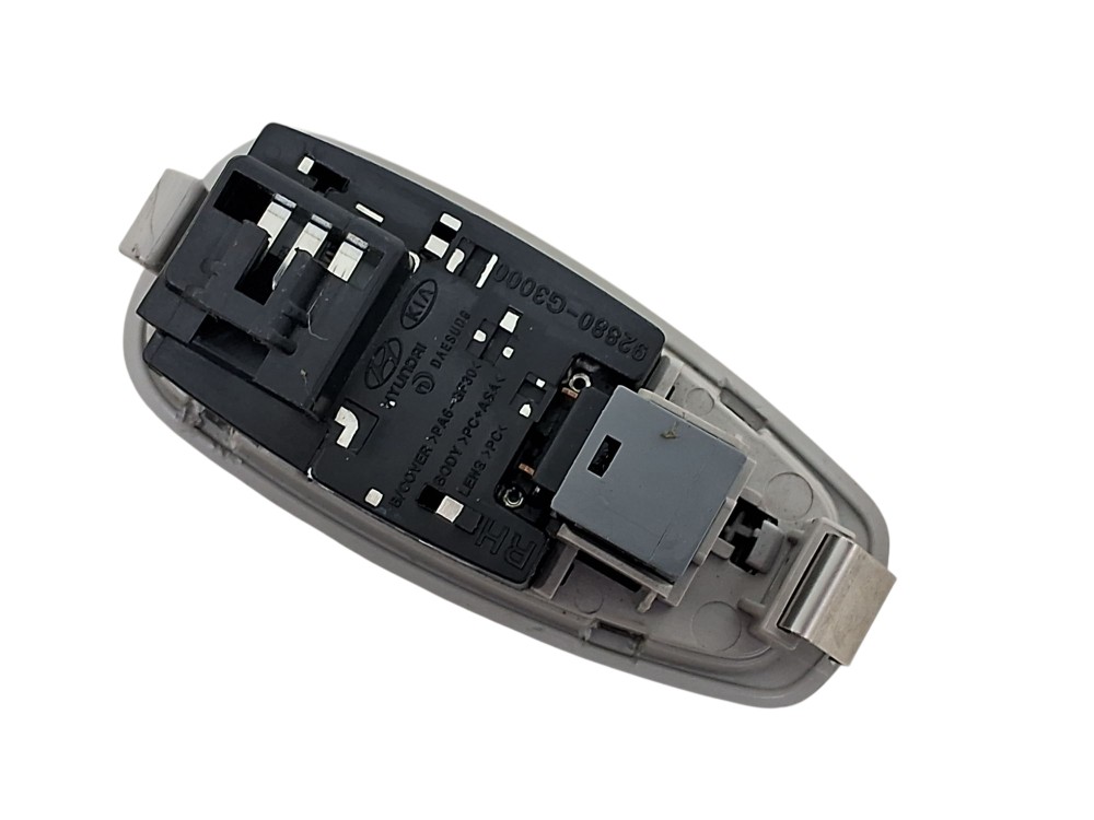 Luz Cortesia Teto Traseiro Direito Hyundai Creta 2022 4