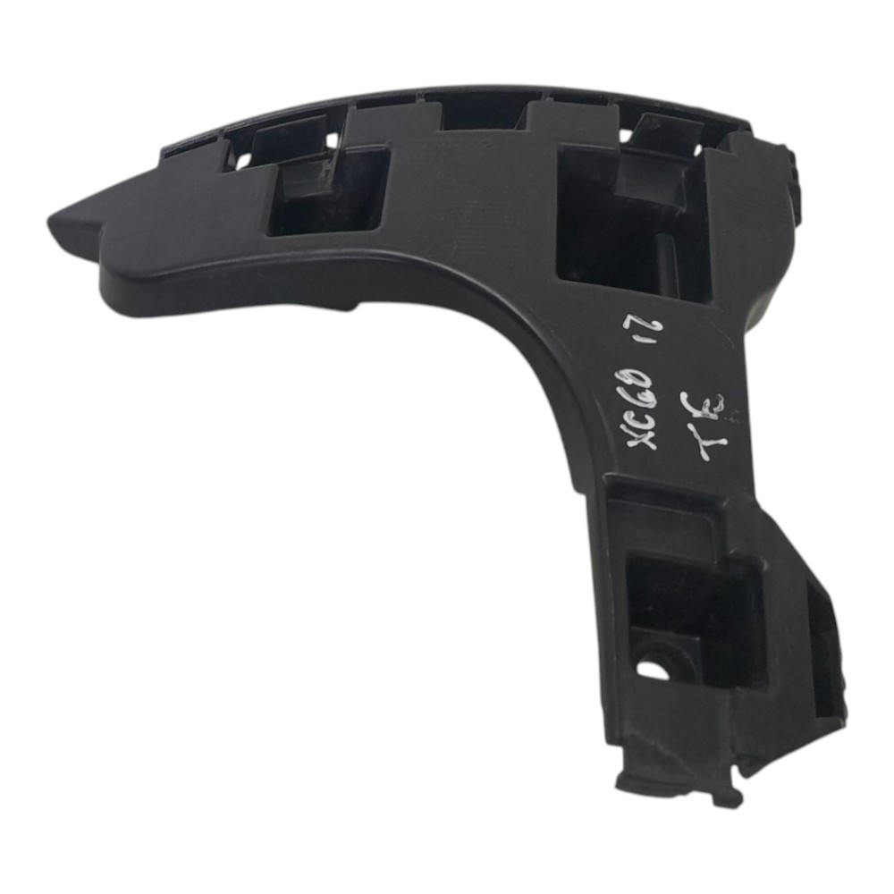 Guia Menor Parachoque Traseiro Esquerdo Volvo Xc60 T6 2011