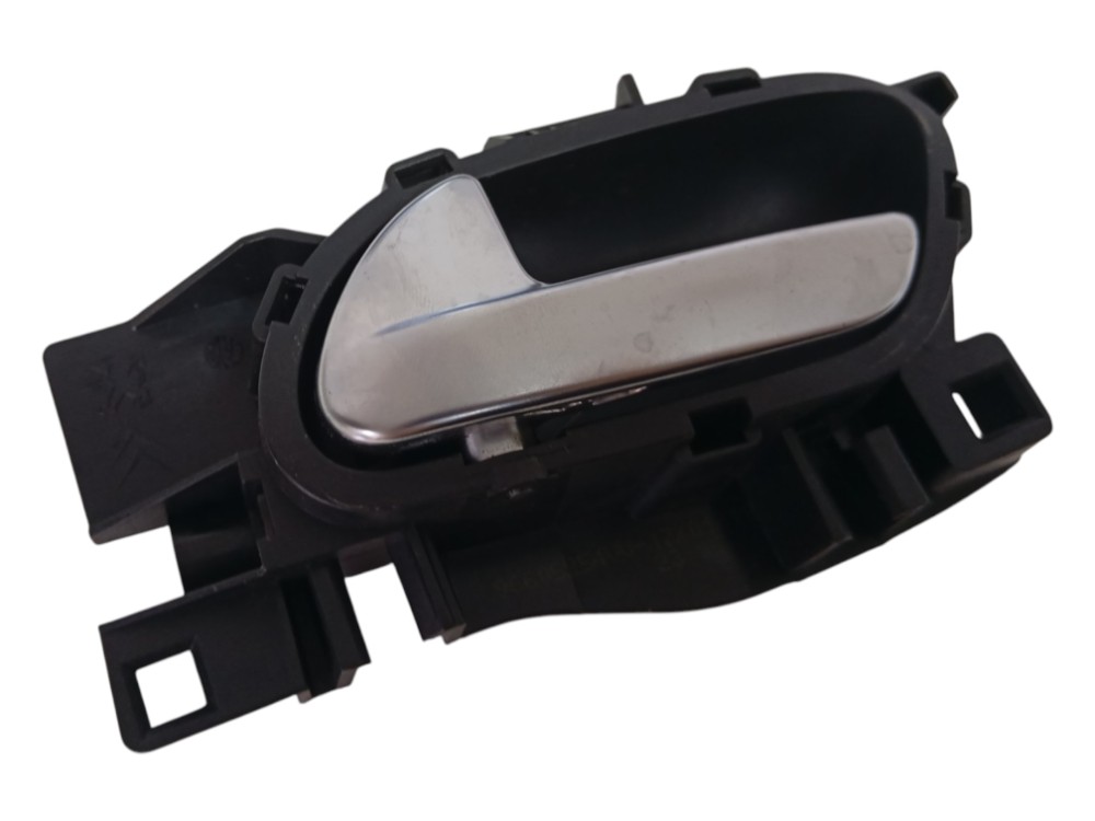 Maçaneta Interna Dianteira Esquerda Peugeot 208 1.6 Aut 2020 Dianteira 4
