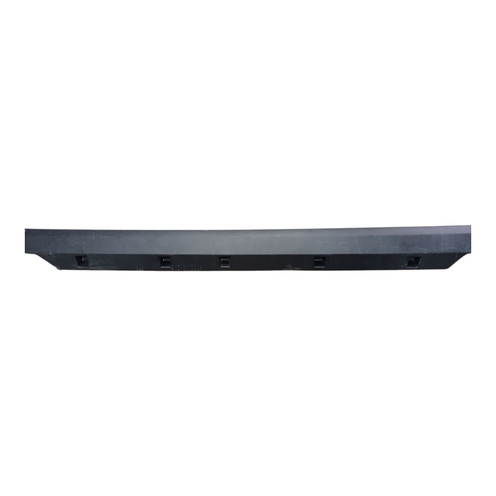 Spoiler Lateral Esquerdo Chevrolet Tracker Lt 2025 3