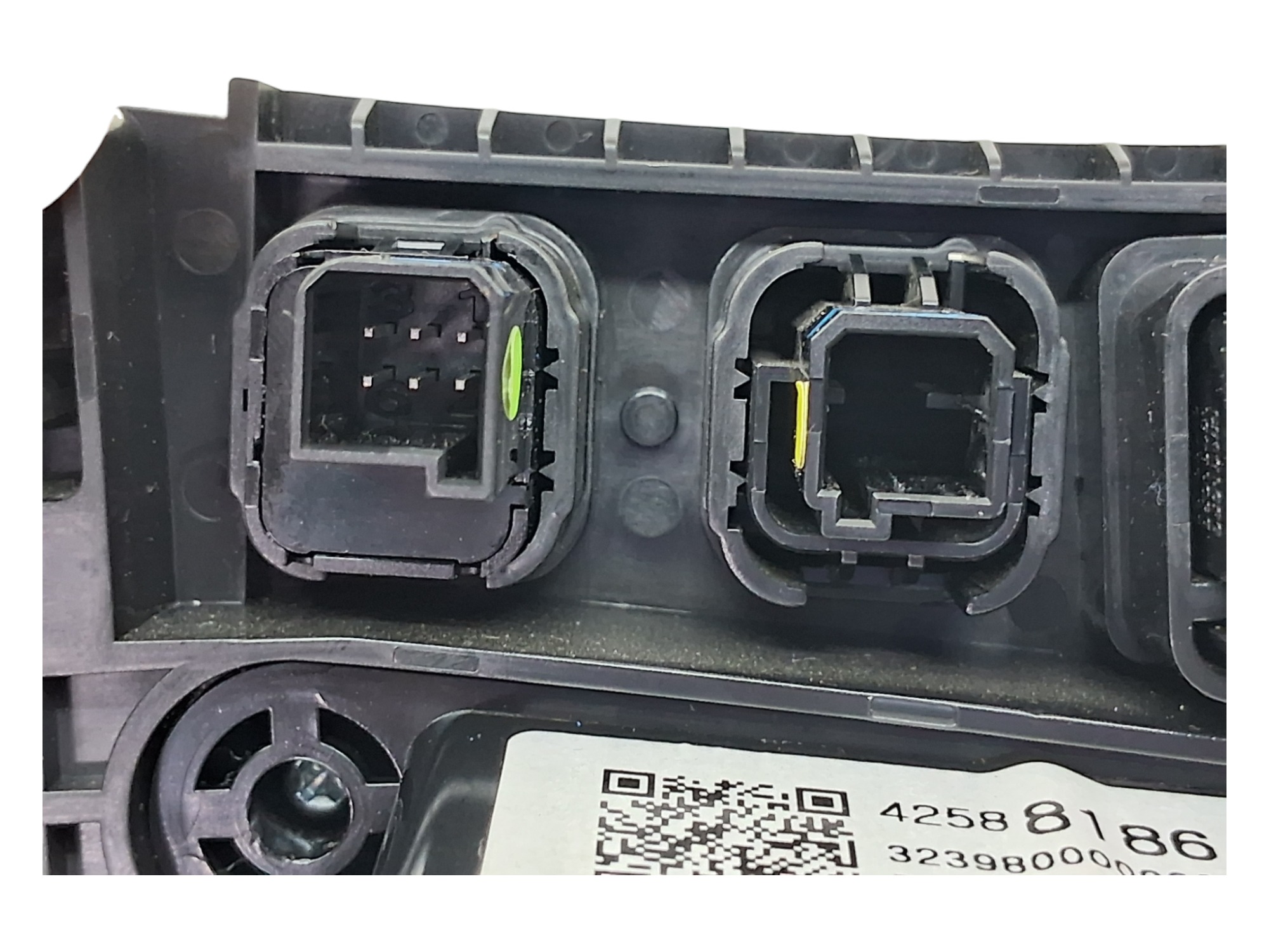 Controle Ar Condicionado Chevrolet Tracker Premier 2018 6