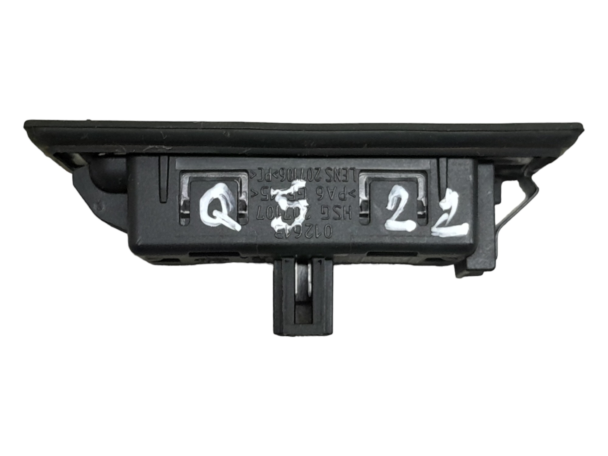 Luz Placa Traseira Audi Q5 Tfsi 2.0 2022 2