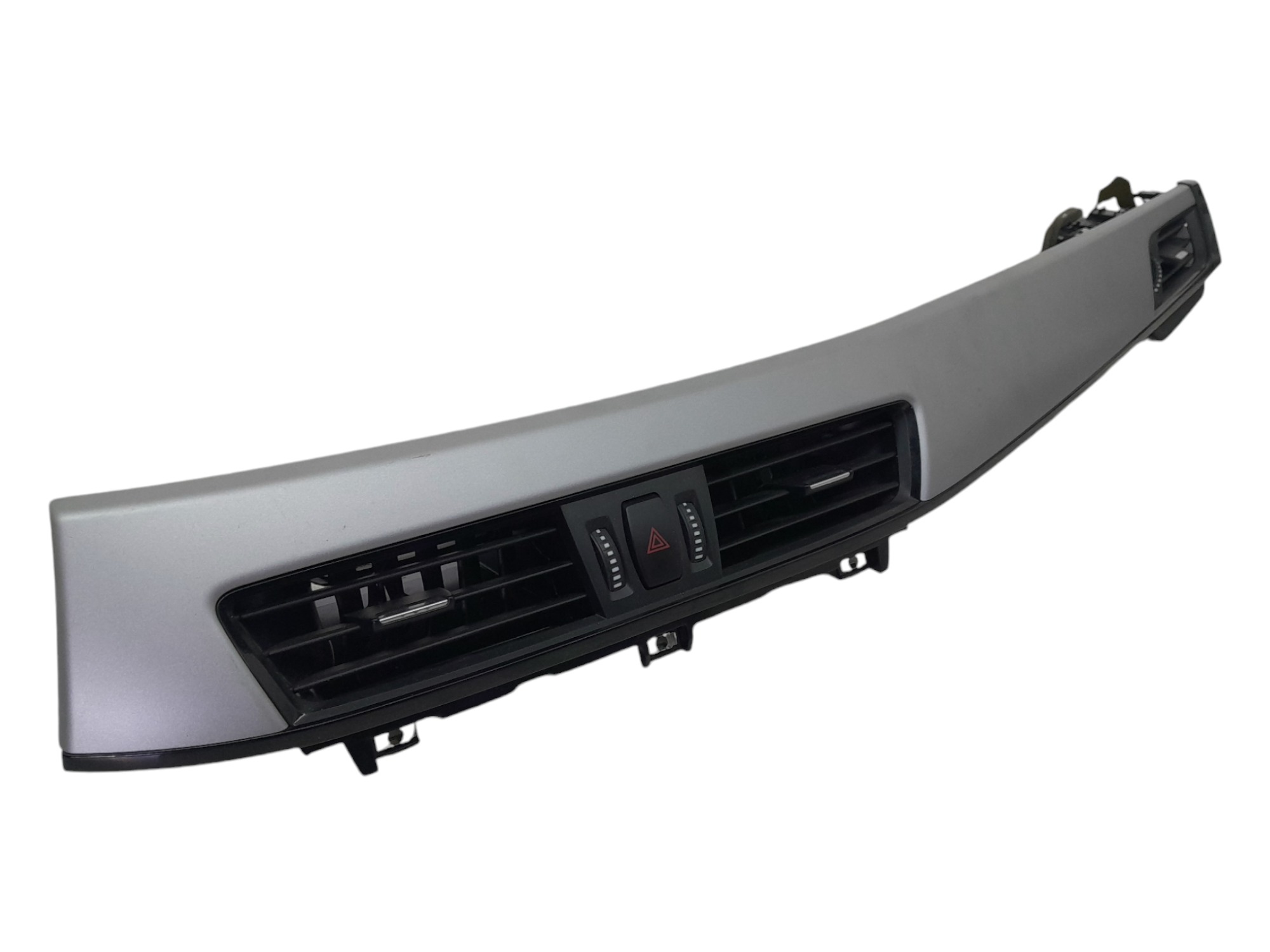 Moldura Central Difusor Ar Bmw X1 Sdrive20i 2020 3