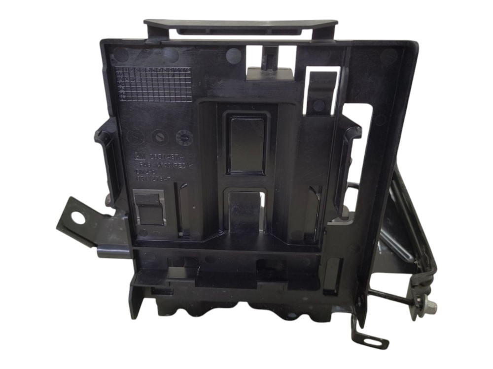 Base Suporte Caixa Bateria Chevrolet Tracker 1.0 3cc 2024 3