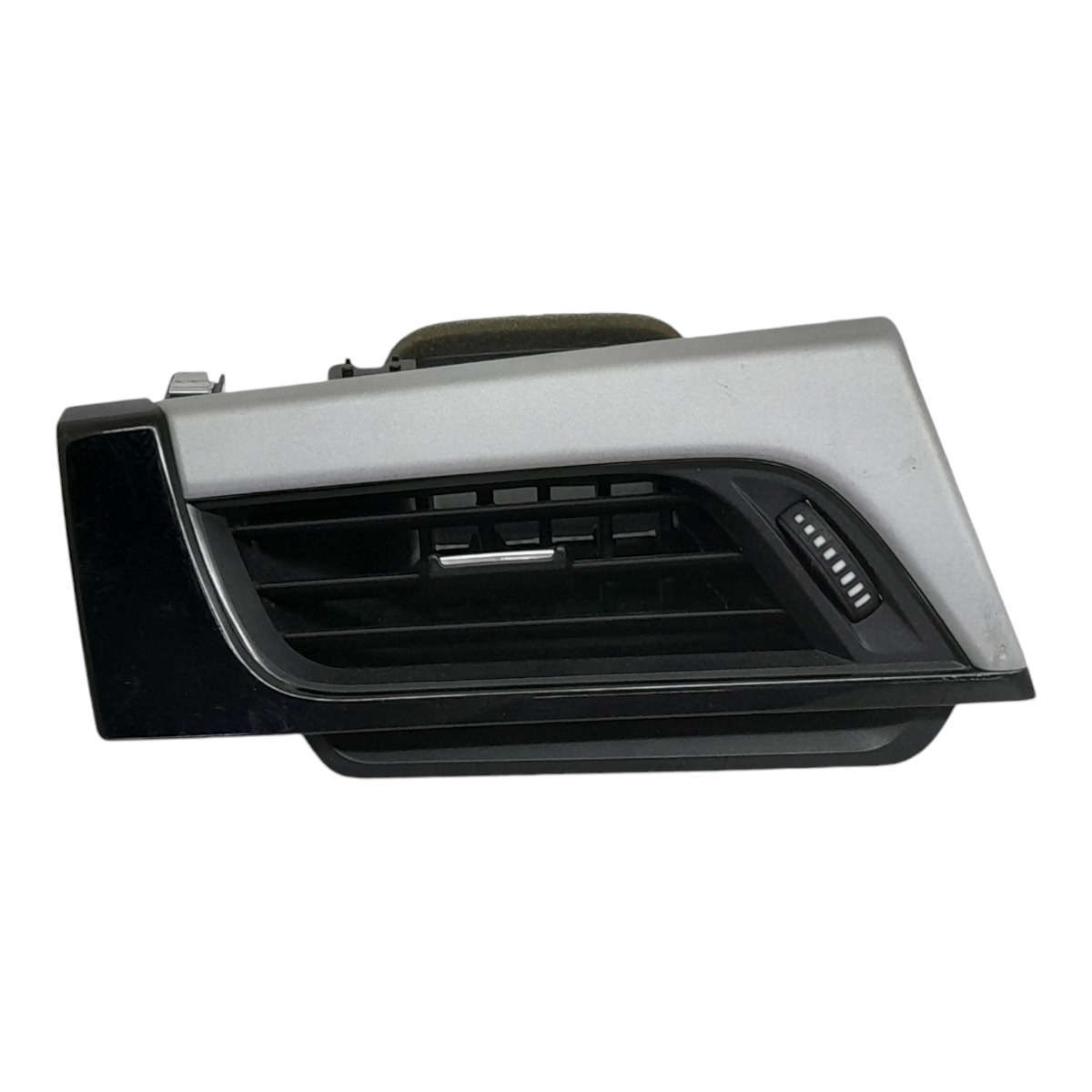 Difusor Ar Esquerdo Bmw X1 2020