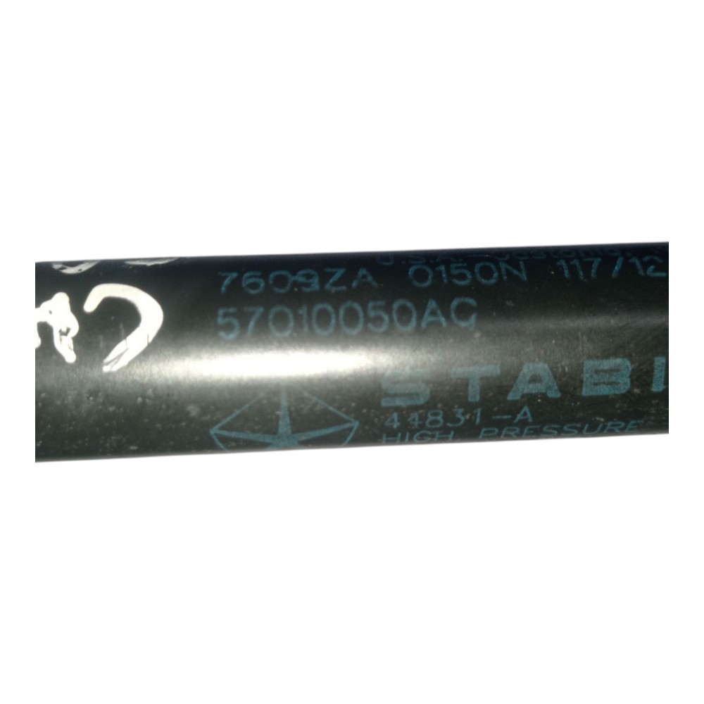 Amortecedor Direito Vidro Tampa Traseira Jeep Cherokee 2012 4