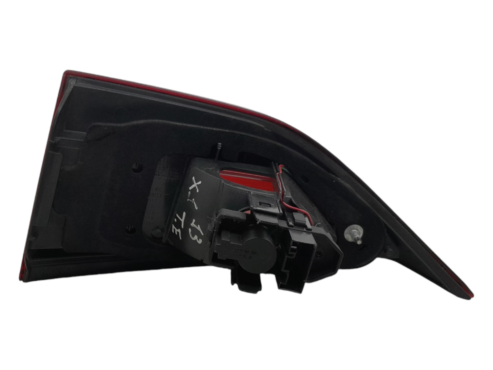 Lanterna Tampa Traseira Esquerda Bmw X1 2.0 16v Gas Aut 2013 Esquerdo/motorista Vermelho 5