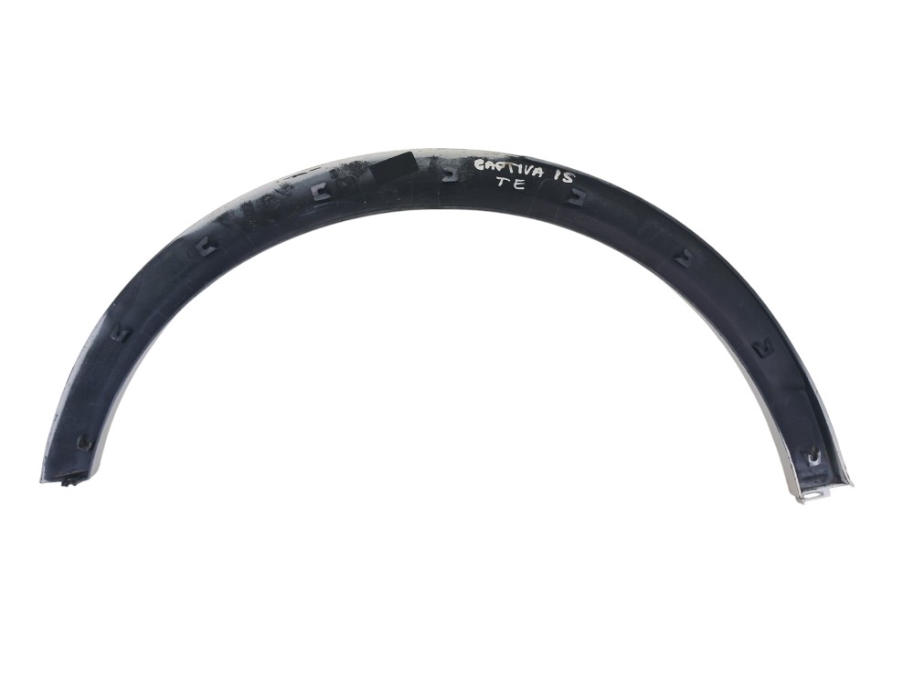 Aplique Lateral Externo Tras Esquerdo Chevrolet Captiva 2015 4