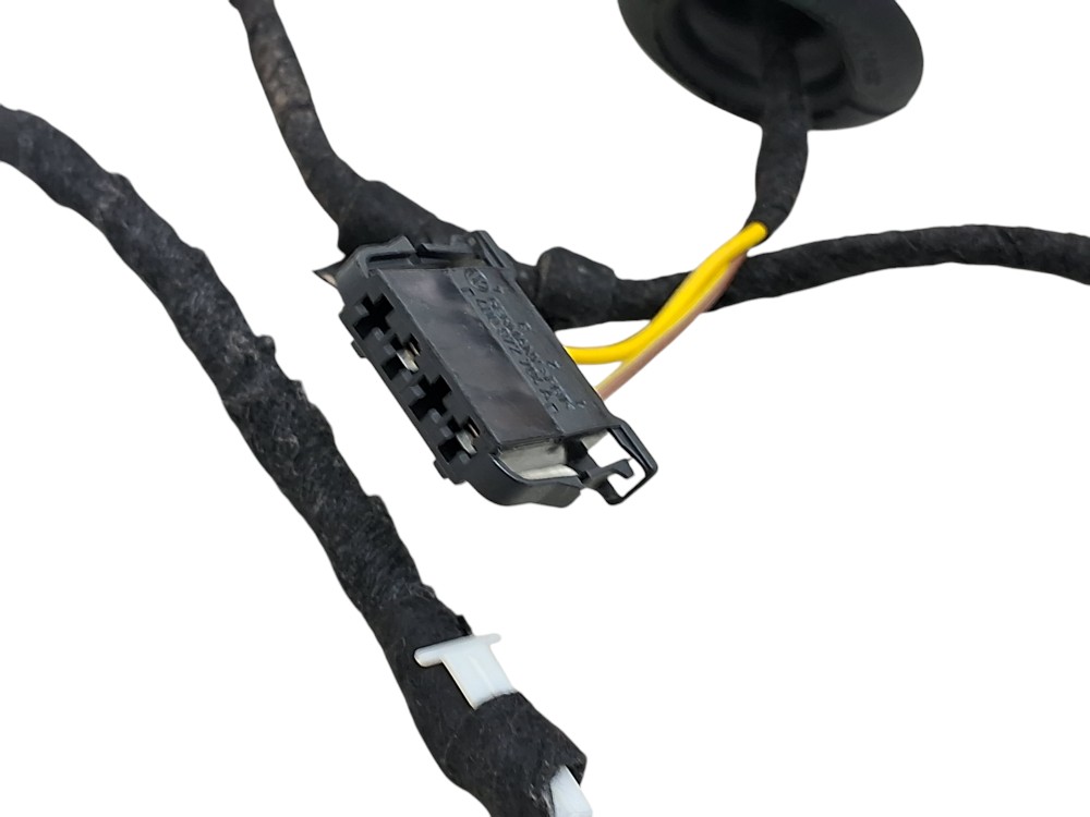 Chicote Porta Traseira Esquerda Volkswagen Up Move 2016 2