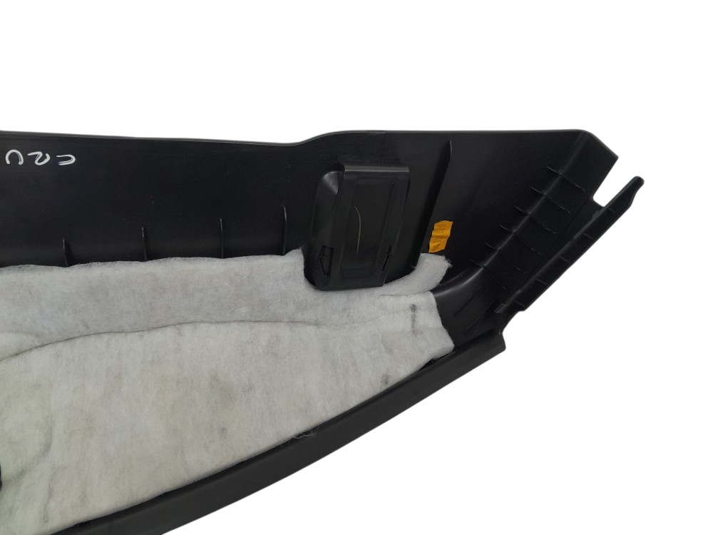 Acabamento Lateral Banco Tras Dir Chevrolet Cruze Sedan 2020 4
