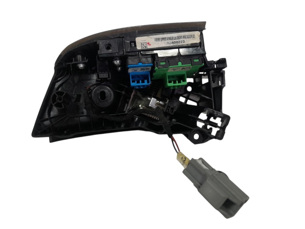 Macaneta Interna Porta Diant Esquerda Range Rover Vogue 2014 Cromado Dianteira 6