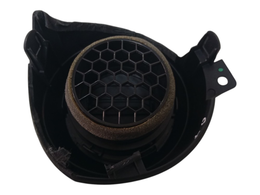 DIFUSOR AR DIREITO NISSAN KICKS SV 1.6 AUT 2018 7
