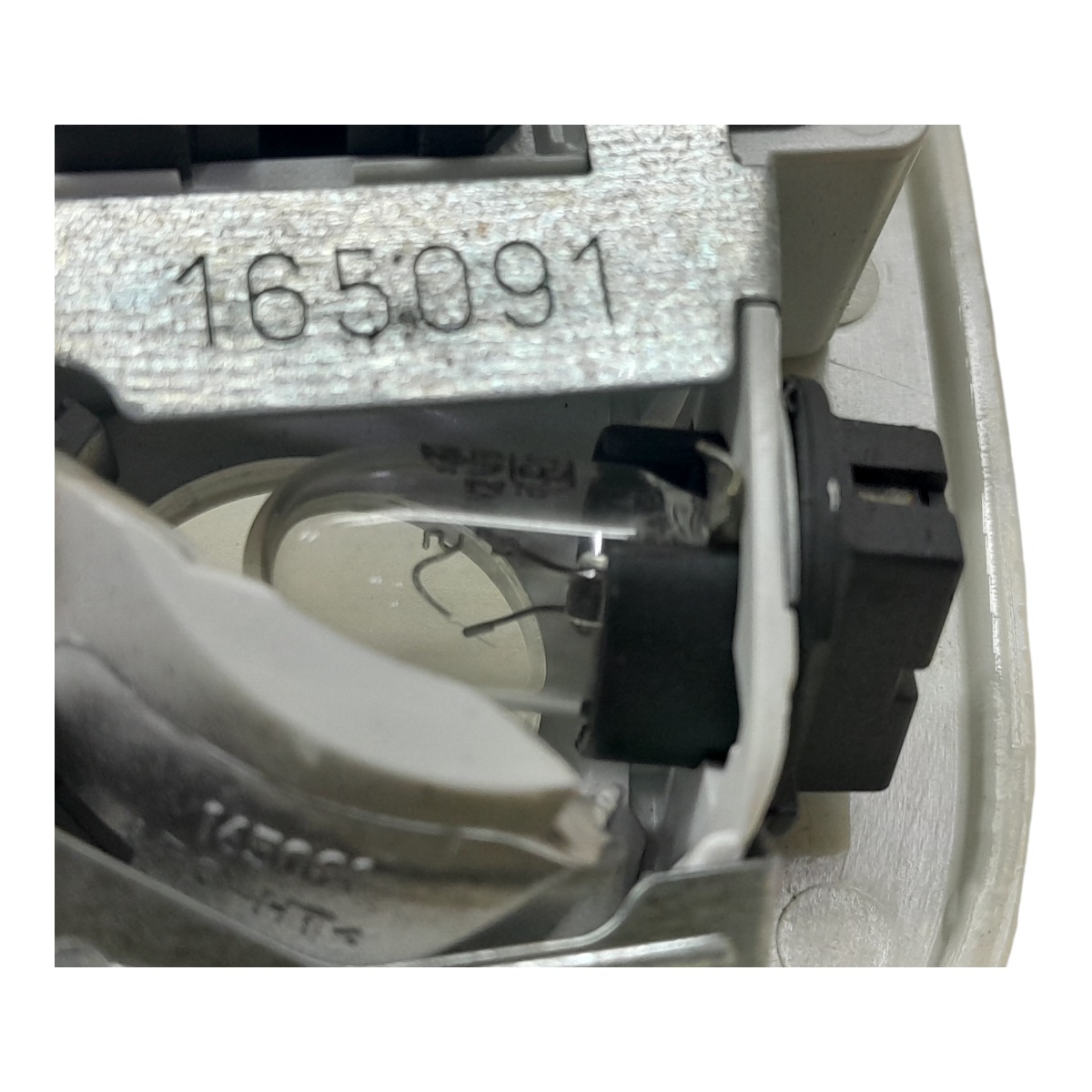 Luz Teto Traseira Mercedes Cla 250 2.0 16v Gas Aut 2015 4