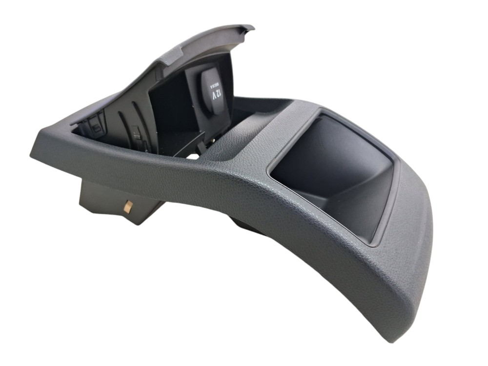 Acabamento Traseiro Console Central Mercedes A200 2014 3