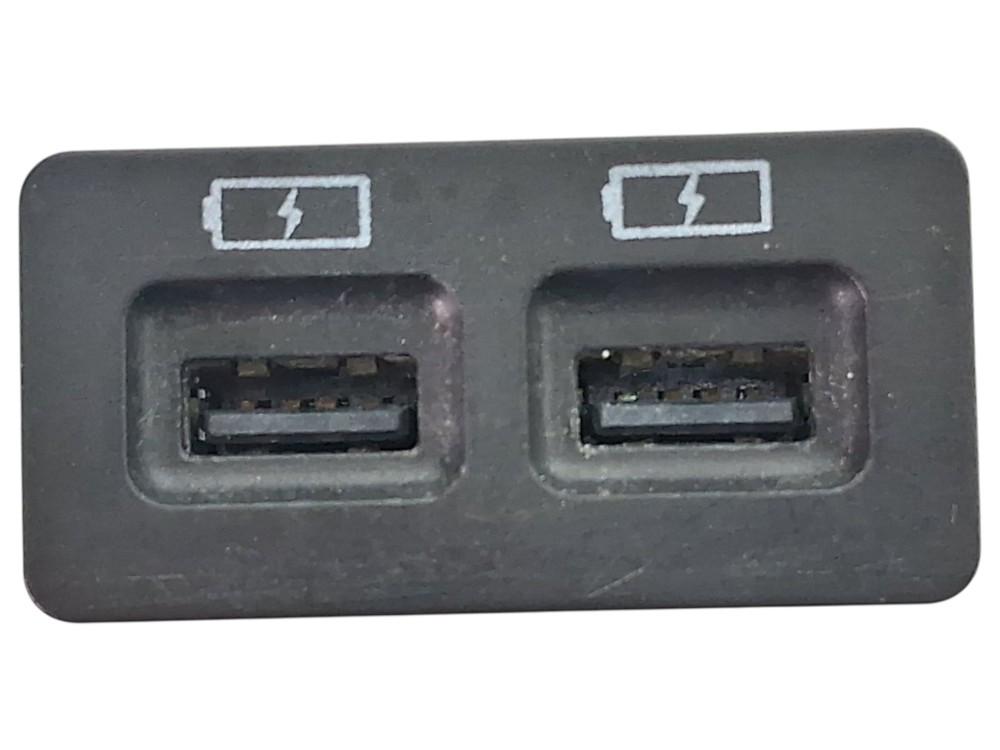 Entrada Usb Traseira Console Chery Tiggo 7 2022