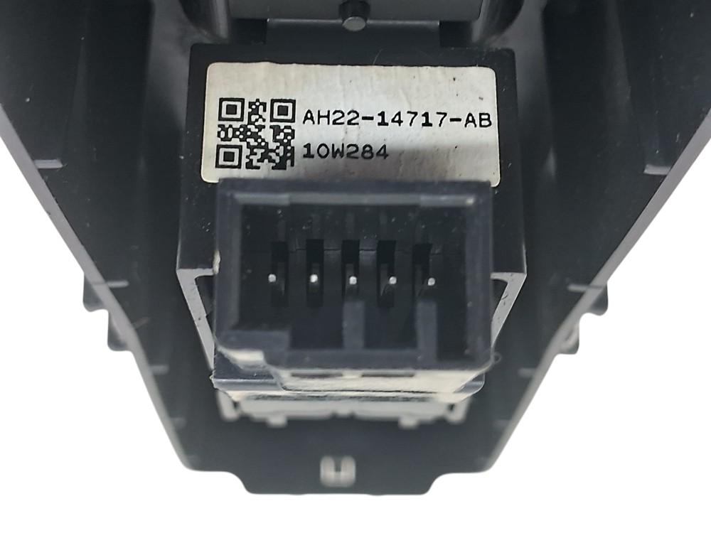 Botao Vidro Dianteiro Direito Land Rover Discovery 4 2011 5